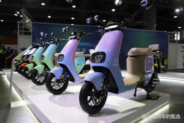 踏板车排行榜前十名2025（踏板车排行）